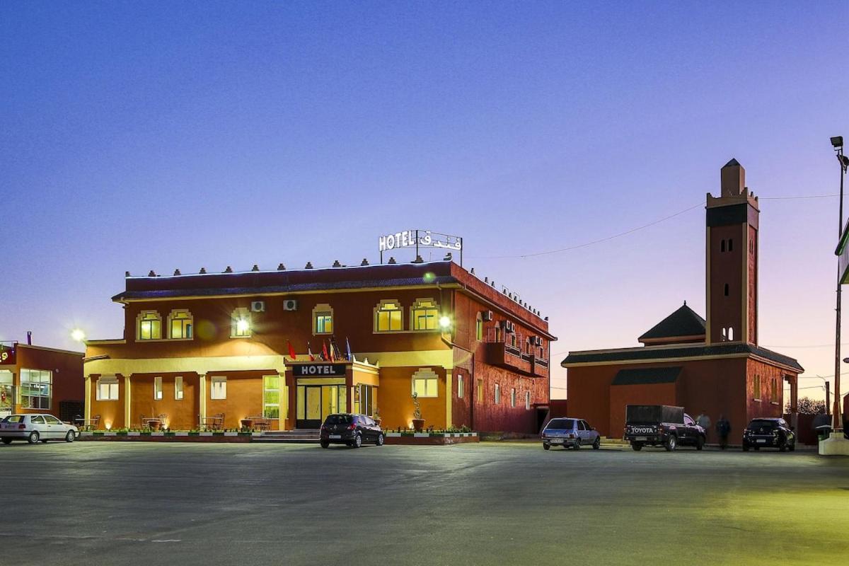 Hotel La Pomme Zaida Ngoại thất bức ảnh