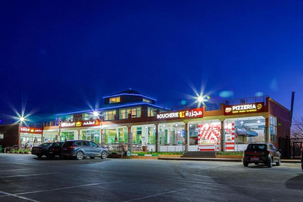 Hotel La Pomme Zaida Ngoại thất bức ảnh